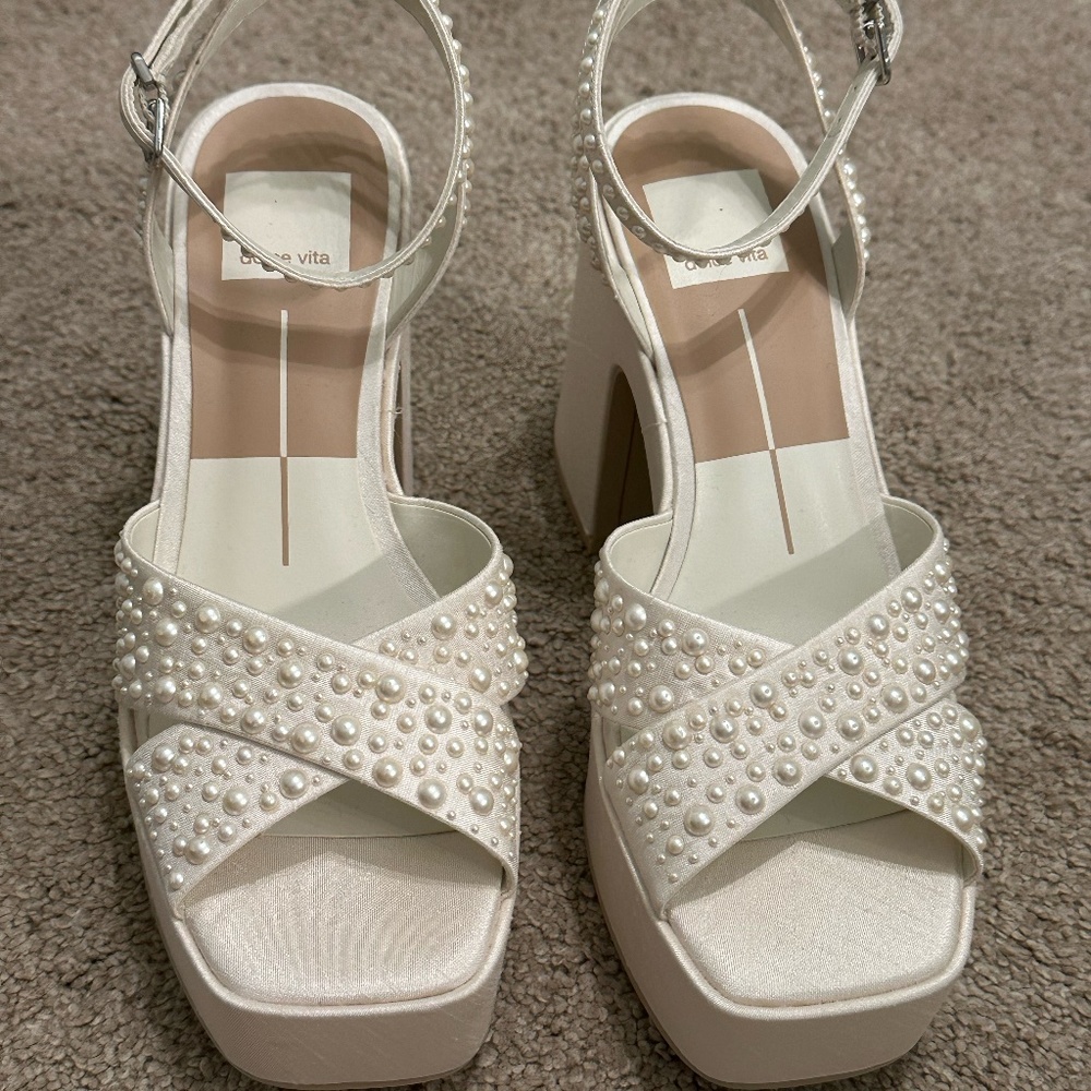 Dolce Vita Wessi Pearl Heels